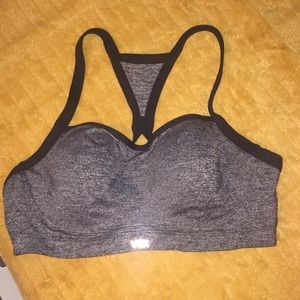 Victoria’s Secret Sport (VSX)  34D sports bra A8